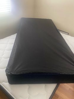 FREE  2 XL Twin Box