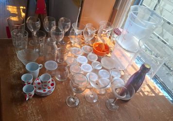 Mixed Kitchen Glassware and Drinkware Lot