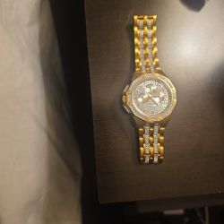 Bulova Men's Octava Crystal gold-tone watch (Model: 98C126)