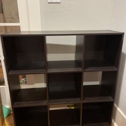 9 Cube  Organizer Shelf
