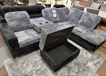 NEW SECTIONAL SOFA WITH OTTOMAN AND FREE DELIVERY PAY ON ARRIVAL