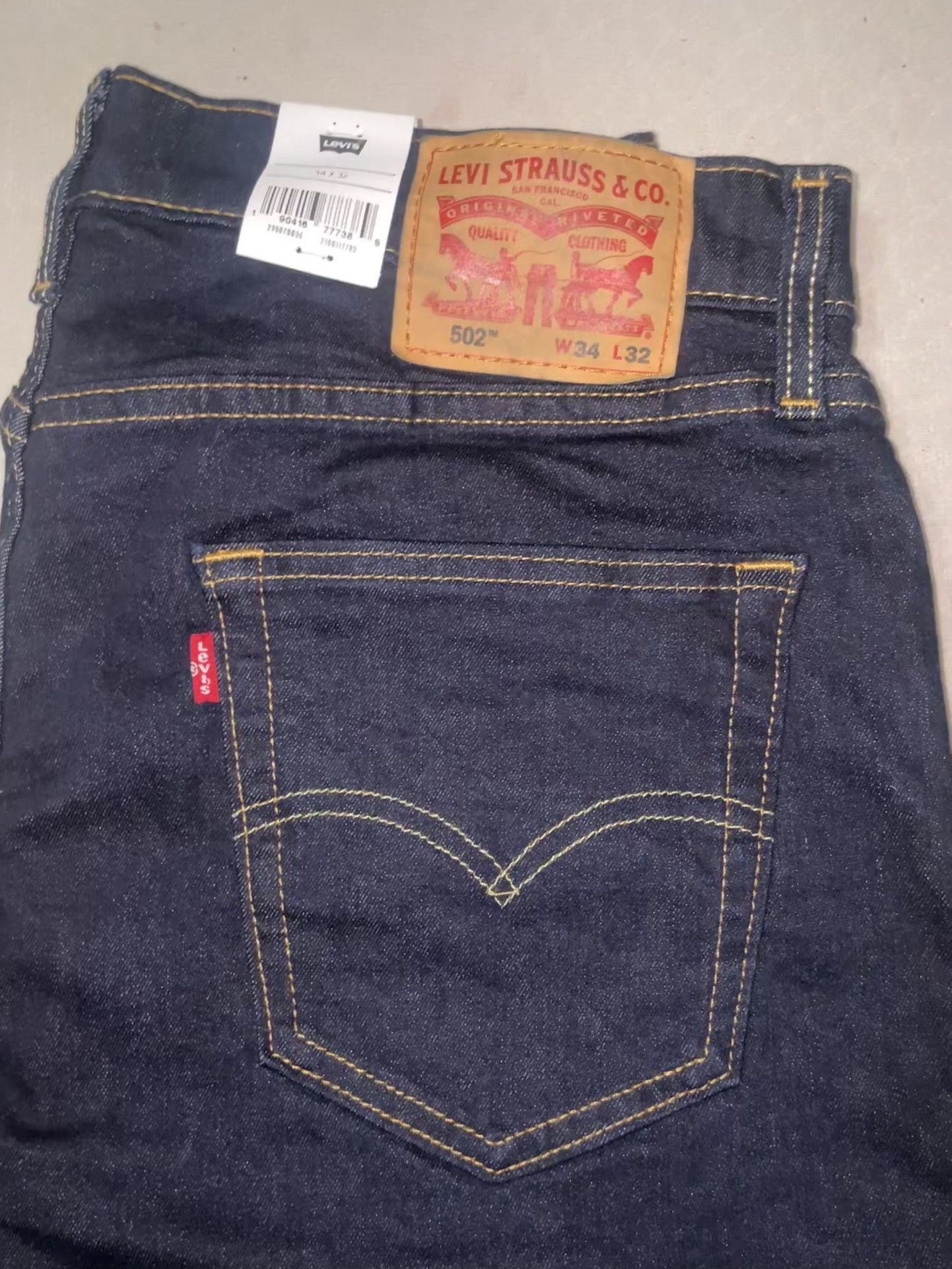 Levi’s Pants 502 Taper Fit