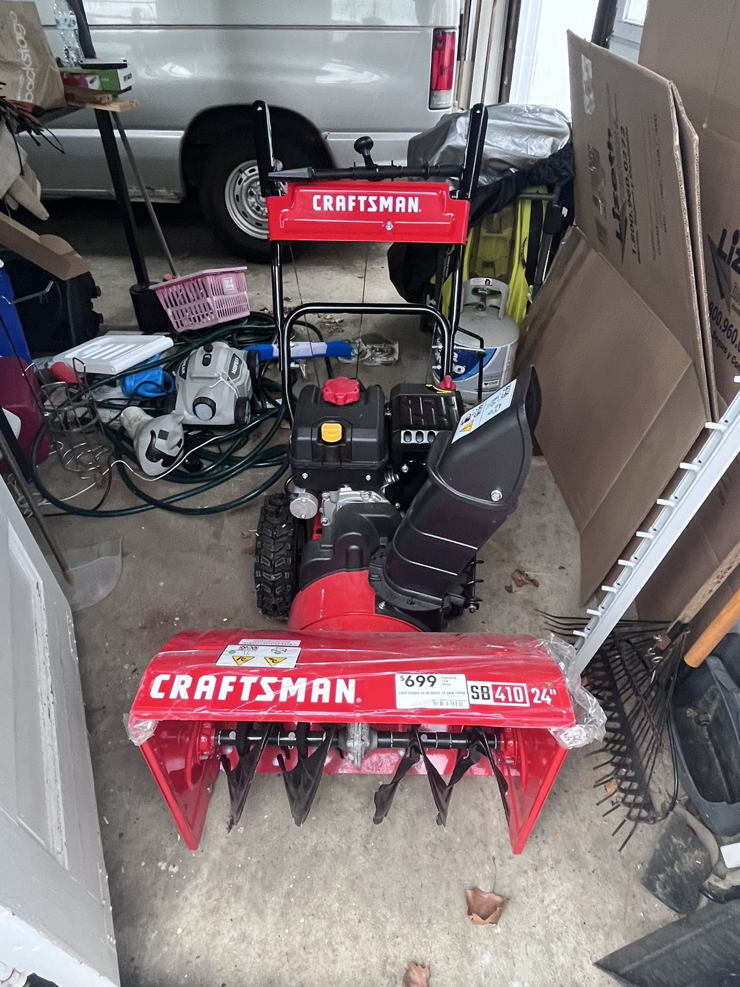 Craftsman 24-IN 208 Snowblower