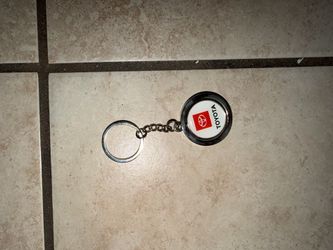🔄 Toyota x LAFC Spinner Metal Keychain – Double-Sided