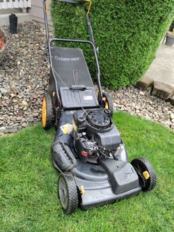 Poulan pro PUSH mower