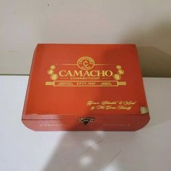 Camacho Monarca Box