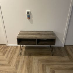 Console/TV Table Mid Century Modern 