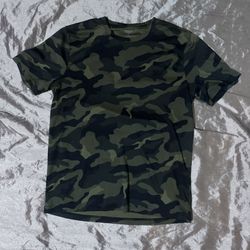 Men’s XL Old navy active core camo T-Shirt Short Sleeve tee shirt workout runnin