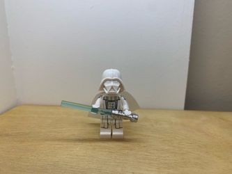 LEGO Star Wars Jedi Darth Vader White Minifigure 75389 Dark Falcon