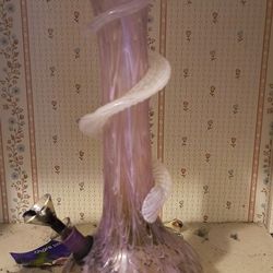 Vintage Collectible Blown Glass Vase