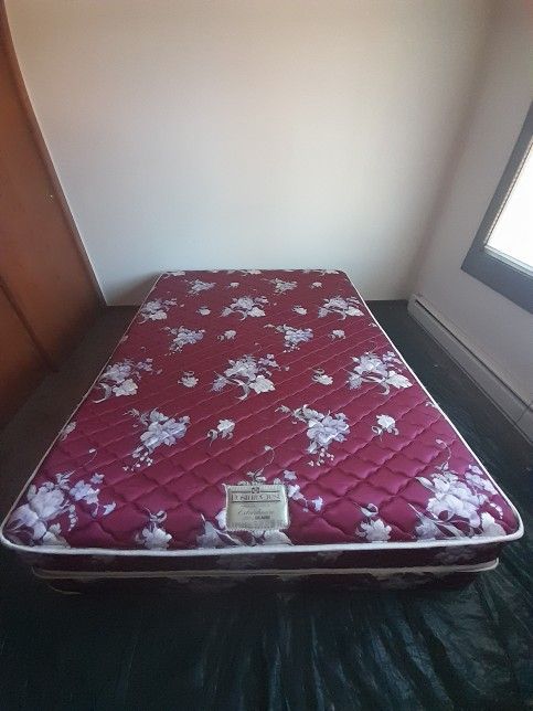 Queen Mattress And Box Set