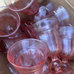 10 pretty pink vintage ice cream glasses