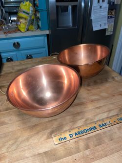 Set of 2 eight inch solid copper mixing bowls