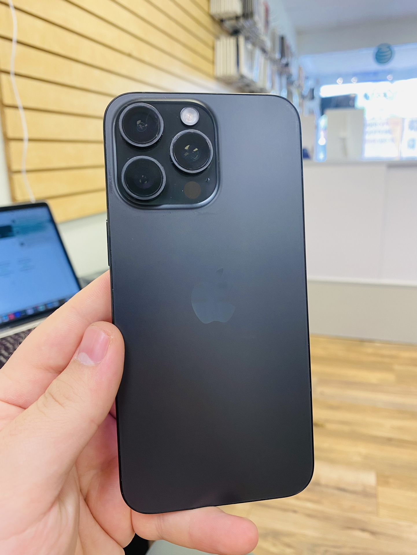 Apple iPhone 15 Pro Max
