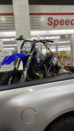 YAMAHA 2005