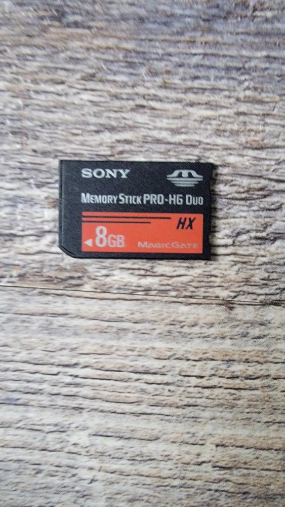 Sony 8GB Memory Stick PRO HG Duo HX Card for Sony PSP AUTHENTIC