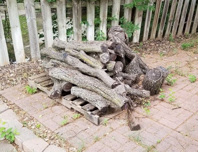 Garland, Wood, etc. (6 pictures posted)