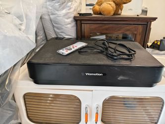 Viamotion Vibration Plate with Remote and Power Cord.brand new in box