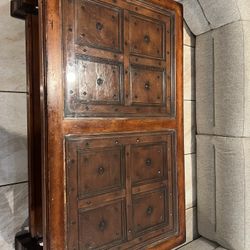 Coffee Table/ Mesa De Centro 