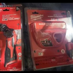Milwaukee m12 soldering iron with battery and charger