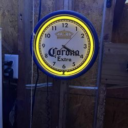 Carona Clock