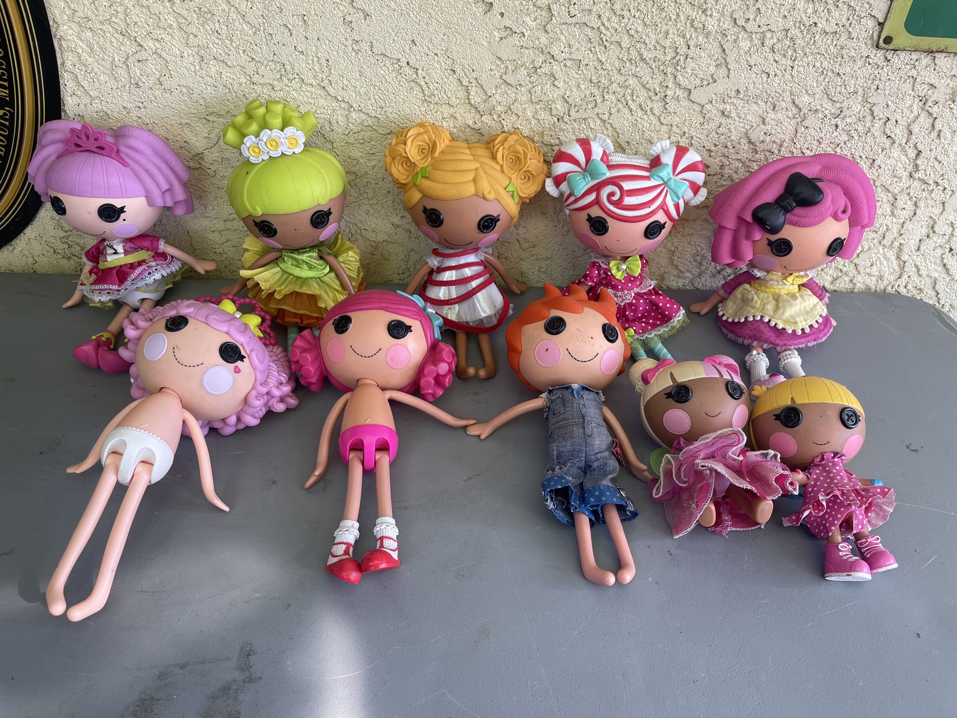 lot of 10 lalaloopsy dolls