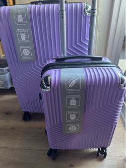 Full size check in and carry on luggage set New