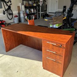 Awesome Office Desk! 