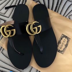Gucci Sandals 