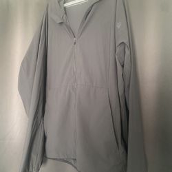 Lululemon Pacebreaker Size Large