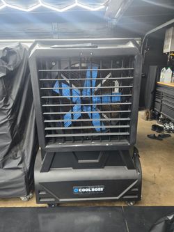 Cool Boss CB-26SL Portable Evaporative Cooler 5300 CFM 1650 ft² 110V Black
