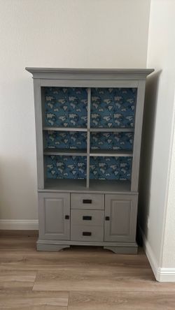 Wine Hutch Bar