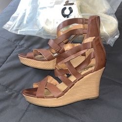 Women’s size 7 1/2 wedges