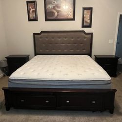 WOODEN CALIFORNIA KING BED SET