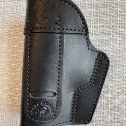 New Multi-Fit Tuck In Leather Holster