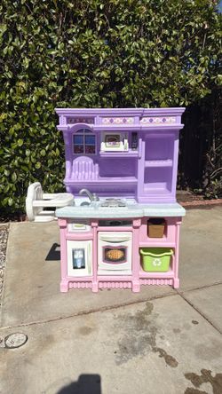 Step 2 kitchen with baby seat