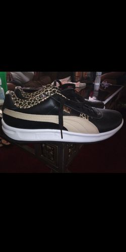 Cheetah Pumas Size 13