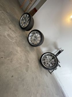 Rims And Tire