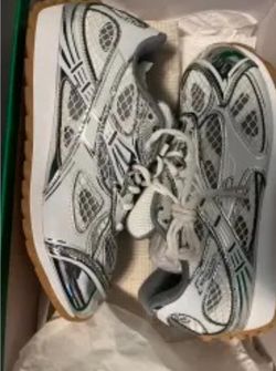 Size - 10 Bottega Veneta