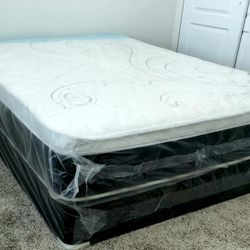 NEW QUEEN PLUSH PILLOW TOP MATTRESS. Bed frame is not available. Take it home same day 👍