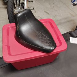 LePera Motorcycle Seat