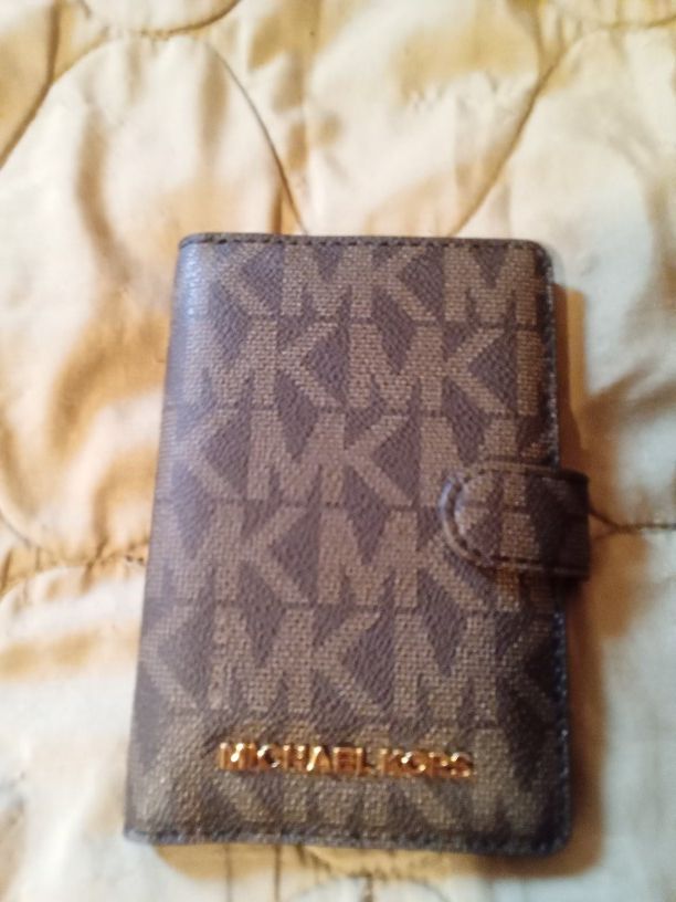 Women's Michael Kors Wallet