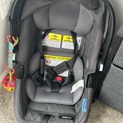 2 Car seats (graco & Baby Trend )
