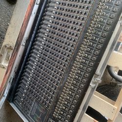 Studio Sound Bar