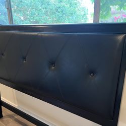 Queen Bed! 