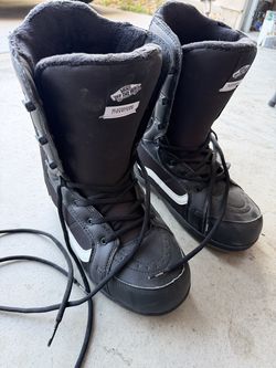 Vans snowboard boots size 12
