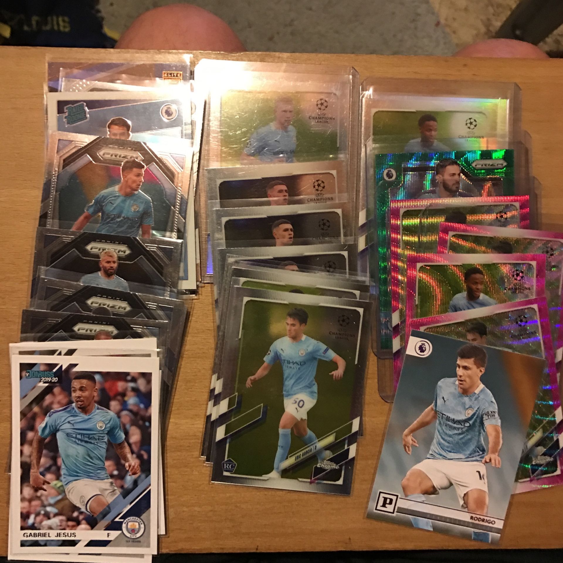 MANCHESTER CITY 28 CARD TEAM LOT 