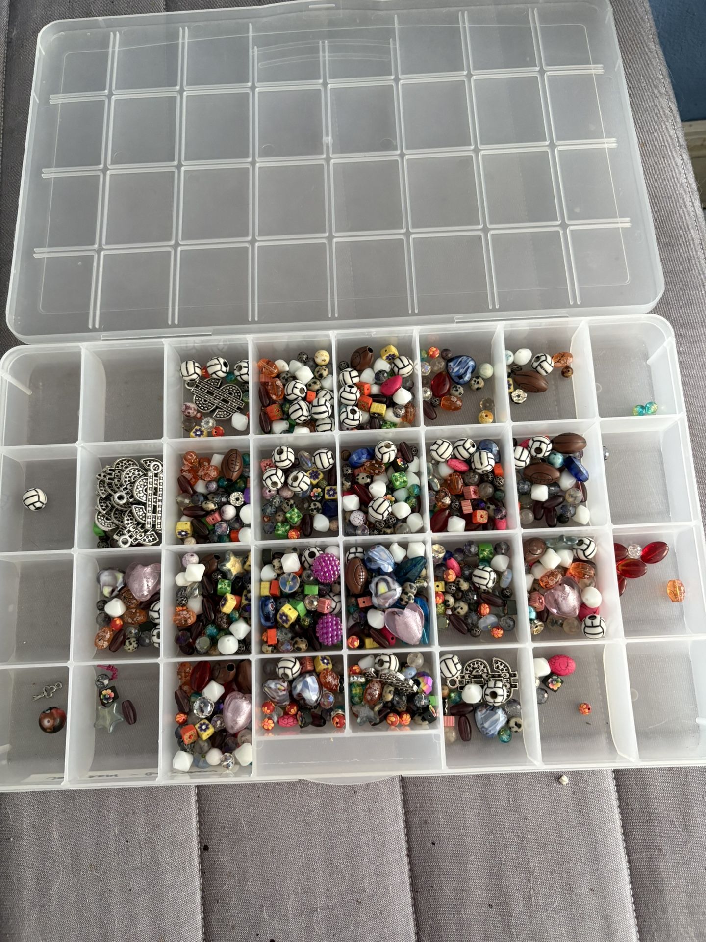 BEADS FOR JEWELRY MAKING