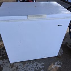 Freezer CHEST