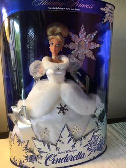 Holiday Princess Cinderella Barbie